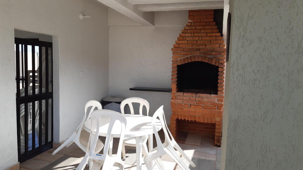 Biwa Condominio Cm Piscina, 1Garagem, Wi-Fi 300 Mega, Central De Vigilancia Remota , Centro Do Guaruja Proximo A Praia E Comercio, Horarios Check-In E Check-Out Flexiveis Екстер'єр фото